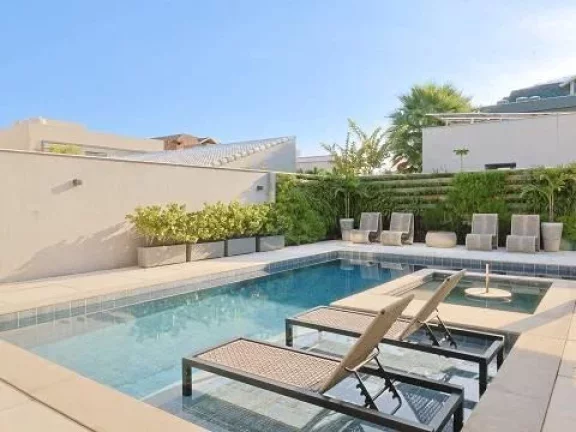 Imagem Casa de Condomínio com 5 Quartos à Venda, 900 m² em Barra Da Tijuca - Rio De Janeiro
