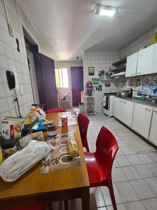 Imagem Apartamento de 3 Quartos, em Tambaú a 400m da orla. Varanda