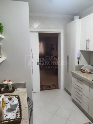 Imagem Apartamento mobiliado quadra mar em Balneário Camboriú.