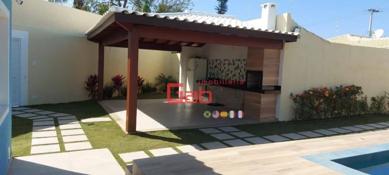 Imagem Casa com 3 dormitórios à venda, 250 m² por R$ 2.200.000 - Palmeiras - Cabo Frio/RJ