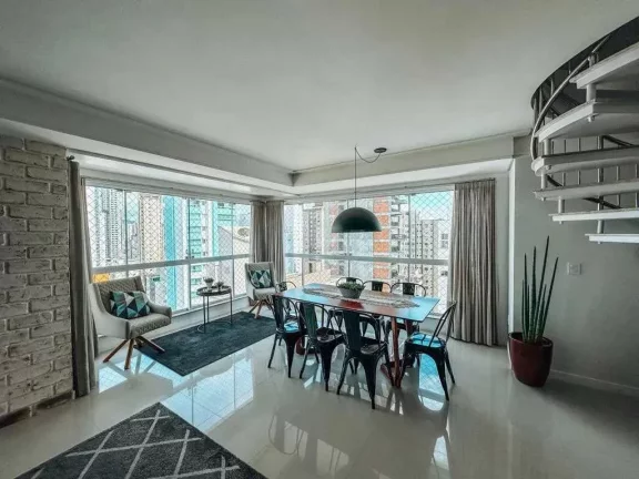 Imagem Cobertura Duplex com 5 dormitórios sendo 3 suites e 3 vagas no Centro de Balneário Camboriú