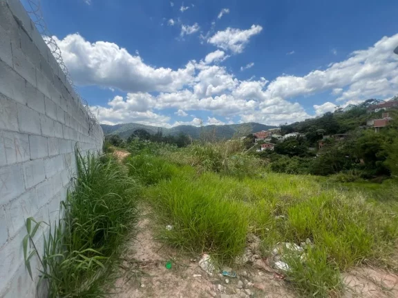 Imagem Terreno à venda, 644 m² por R$ 220.000,00 - Vila São Paulo - Mogi das Cruzes/SP