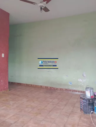 Imagem Casa térrea R$ 210.000 no jardim Piratininga, 4 vagas de carro, 2 quartos, em Ribeirão Preto - SP.