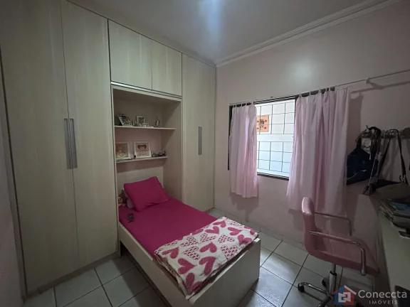 Imagem Casa com Piscina à Venda no Novo Horizonte – 3 Quartos e Espaço Gourmet!