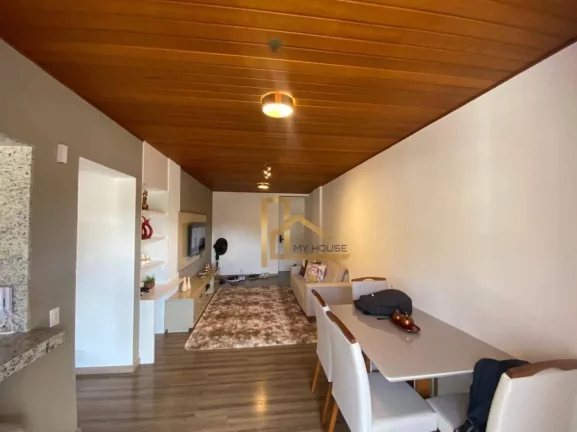 Imagem Apartamento com 2 dormitórios à venda, 77 m² por R$ 530.000,00 - Alto - Teresópolis/RJ