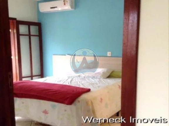 Imagem Casa de Luxo no Centro de Ubatuba-SP: 4 Quartos, 4 Suítes, 2 Salas, 6 Banheiros, 4 Vagas de Garagem, 339m² de Área