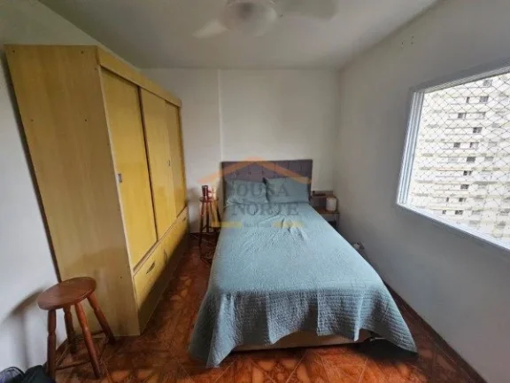 Imagem Apartamento de 73m², com 2 dormitórios e 2 banheiros, localizado em andar alto, com janelas amplas...