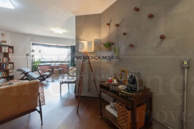 Imagem Apartamento com 03 quartos e 2 vagas na Rua Bergamota, 154m²