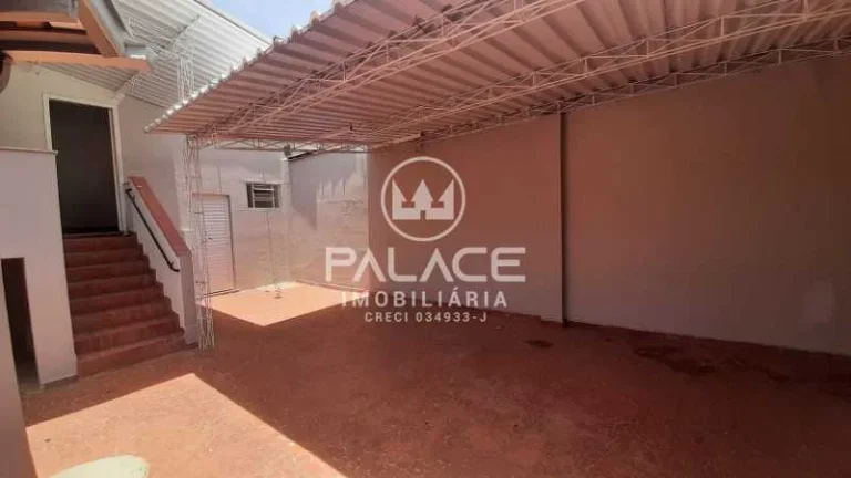 Imagem Excelente oportunidade para quem busca conforto, espaço e localização privilegiada!
 Casa muito b...