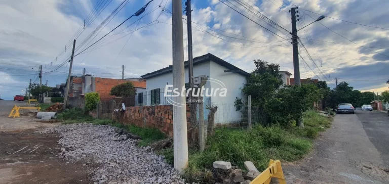 Imagem Casa de esquina no bairro Camobi