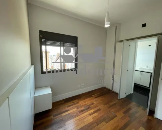 Imagem Apartamento a venda Rua Cayowaa com 176m², 3 suítes e 2 vagas + depósito.