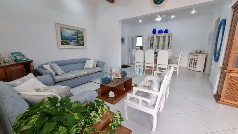 Imagem PITANGUEIRAS- COBERTURA PENTHOUSA COM MARAVILHOSA VISTA , LAZER E 02 VAGAS .