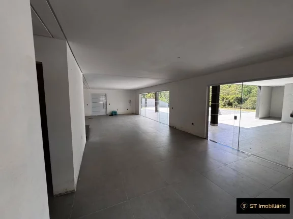 Imagem Chácara de Alto Padrão em Condomínio Mairiporã - Permuta - Financiamento