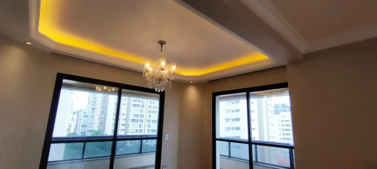 Imagem Apartamento 210 M², 4Q, 3 Suítes, 5 Banheiros, 3 Vagas, Varanda Gourmet, Academia, Playground, Quadra, Salão de Festas, Lareira, Suíte com Hidro.