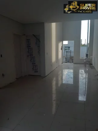 Imagem Casa Padrão para Venda em Laranjal Pelotas-RS - 2428
