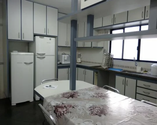 Imagem Apartamento à venda no Guarujá na Praia das Pitangueiras.