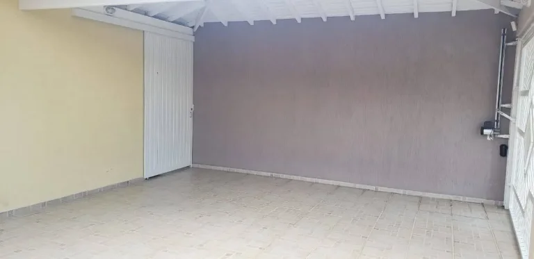 Imagem Casa à venda - Área útil 130 m2 - 2 dormitórios sendo 1 suíte - 2 vagas - Jardim Marambaia - Jundiaí