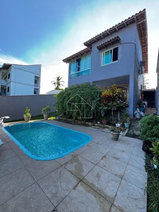 Imagem Casa com 4 Quartos e Suíte em Portal de Jacaraipe com Vista para o Mar