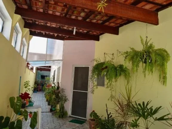 Imagem Casa para Venda em Itanhaém, Loty, 2 dormitórios, 1 suíte, 1 banheiro, 2 vagas
