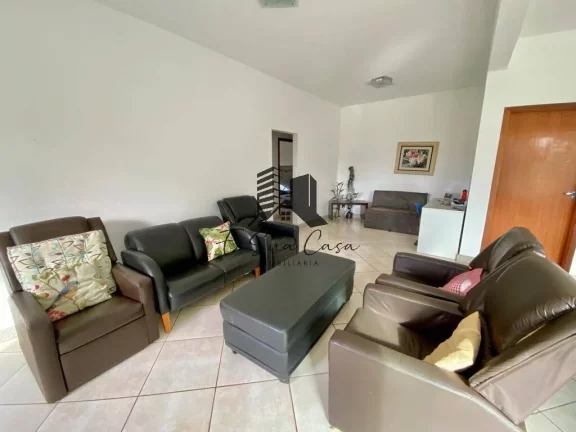 Imagem Casa em condomínio de alto padrão no Condomínio Nossa Fazenda