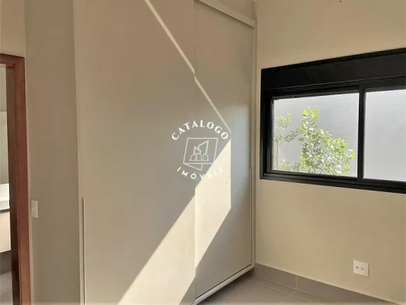 Imagem Casa em Condomínio a Venda no bairro Residencial e Empresarial Alphaville - Ribeirão Preto, SP