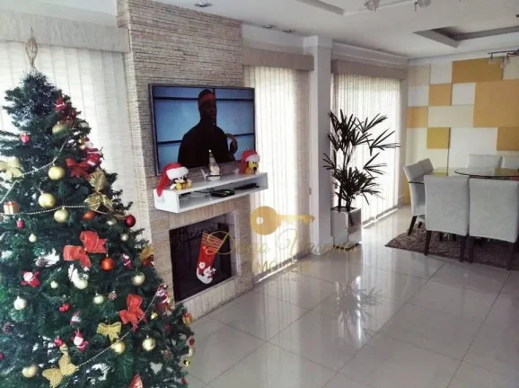 Imagem Casa em Condomínio para Venda em Teresópolis / RJ no bairro Quebra Frascos