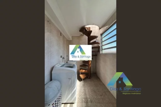 Imagem Sobrado com 3 dormitórios à venda, 180 m² por R$ 760.000,00 - Vila das Mercês - São Paulo/SP