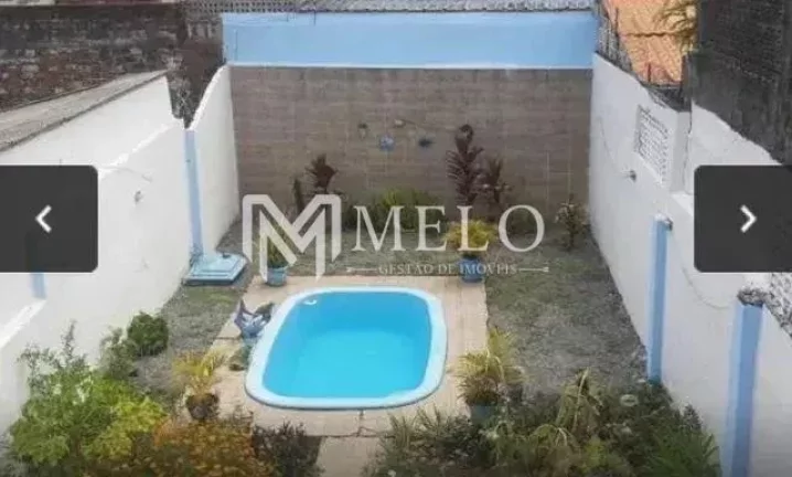 Imagem Oportunidade em CASA FORTE:246m², 05qts, 01 vaga -A VISTA.