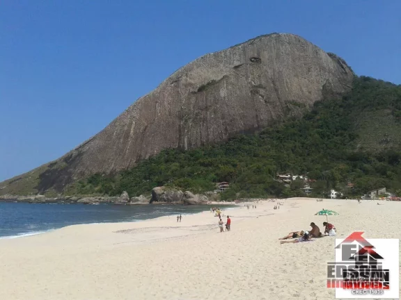 Imagem Vendo Terreno Comercial e Residencial no 2º Loteamento Praia de Itaipuaçu