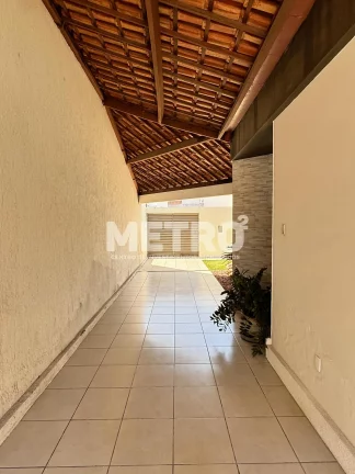 Imagem Casa com 3 dormitórios à venda, Centro, PETROLINA - PE
