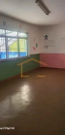 Imagem Sobrado comercial, 4 salas, 4 banheiros, amplo salão, solarium, sala no térreo, 4 vagas de garagem...