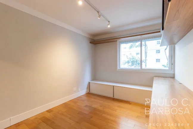 Imagem Jardim Paulista Venda - 3 Dormitórios (1 Suíte) - 2 Vagas - 142m²