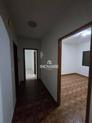 Imagem Apartamento com 3 dormitórios para alugar, 140 m² por R$ 1.500,00/mês - Centro - Itumbiara/GO