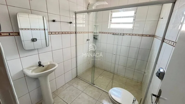 Imagem ️ Amplo apartamento, 3 quartos (1 suíte) 80 metros da praia do tabuleiro! área central