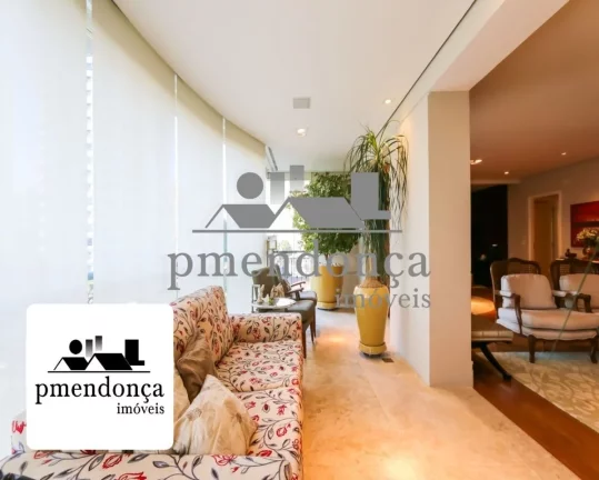 Imagem Apartamento em edifício neoclássico no Ibirapuera com 4 suítes e 5 vagas, 310m²