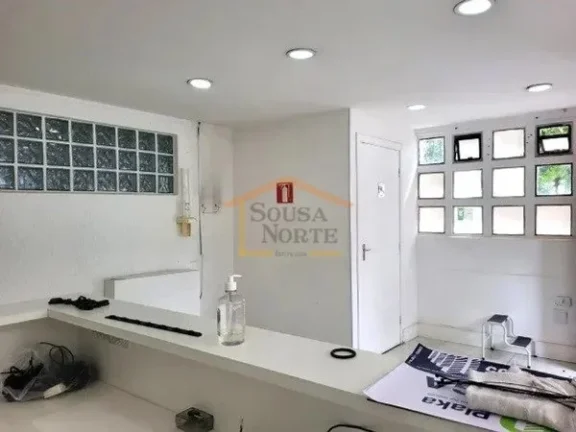 Imagem Sobrado Comercial, 2 pavimentos, o primeiro oferece logo na entrada, recepção e banheiro com acess...
