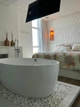 Imagem Apartamento com 3 dormitórios à venda sendo 3 suítes, 222 m² por - R$ 8.100.000,00 - Praia Brava - Itajaí/SC