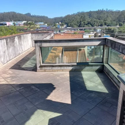 Imagem Sobrado 3 dorm com 1 suite com acabamento fino