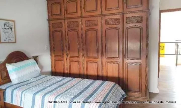 Imagem Casa com 3 dormitórios à venda, 200 m² por R$ 1.680.000,00 - Granja Viana - Cotia/SP