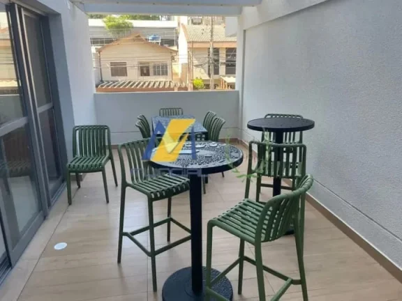 Imagem Cansado de perrengue na república