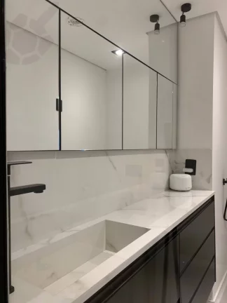 Imagem BELÍSSIMO * TOTALMENTE REFORMADO * METRÔ FRADIQUE COUTINHO