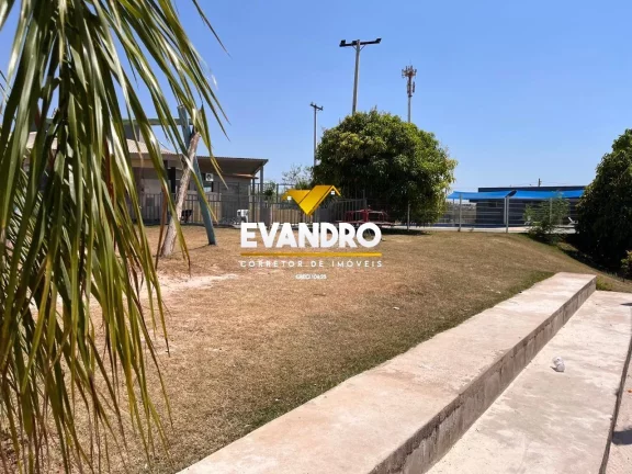 Imagem Casa em Condomínio para Venda em Cuiabá / MT no bairro Jardim Imperial