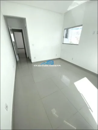 Imagem Casa para Venda em Feira de Santana, Mangabeira, 3 dormitórios, 2 suítes, 1 banheiro, 2 vagas