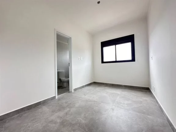 Imagem APARTAMENTO COM 123 m² - FORTE - PRAIA GRANDE SP