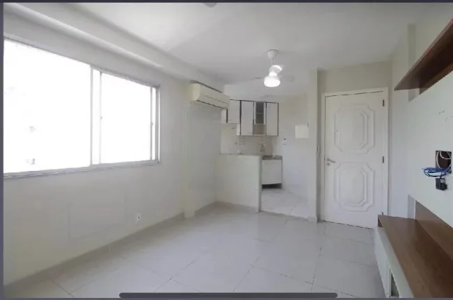 Imagem Apartamento para Venda, Freguesia, 3 dormitórios, 1 banheiro, 1 vaga