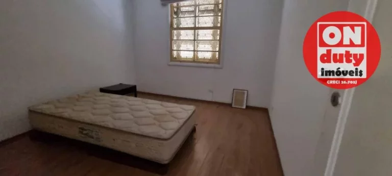 Imagem Casa com 3 dormitórios à venda, 105 m² por R$ 560.000,00 - Boqueirão - Santos/SP