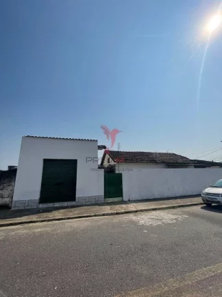 Casa para venda com ponto comercial no Parque São Francisco, Guaratinguetá