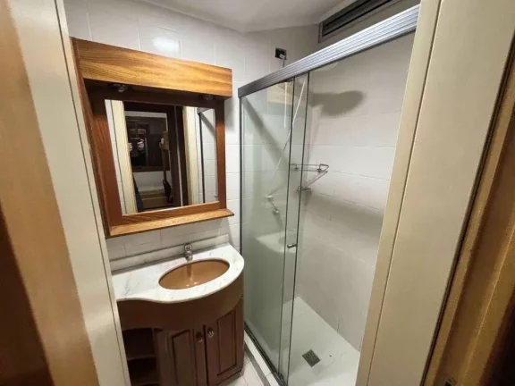 Imagem Apartamento à venda em Porto Alegre, Bom Fim, com 2 quartos, 52m2