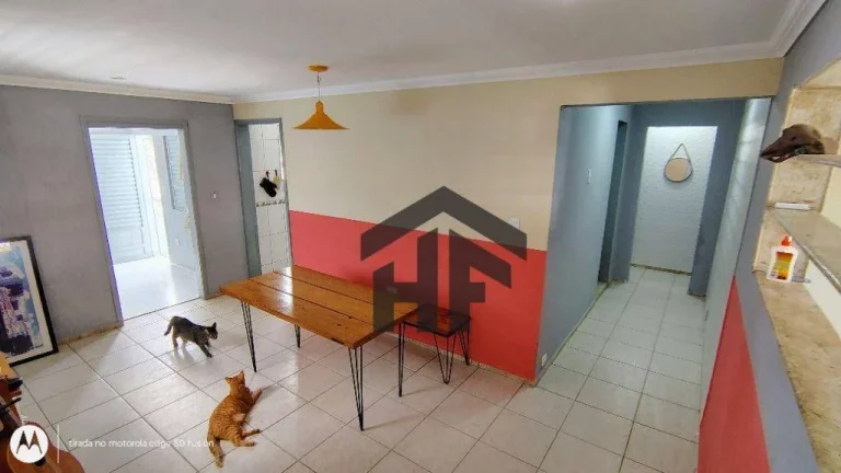 Imagem Casa de 284m² à venda, com 5 quartos (2 suítes), localizada no Cordeiro, Recife - Pernambuco.