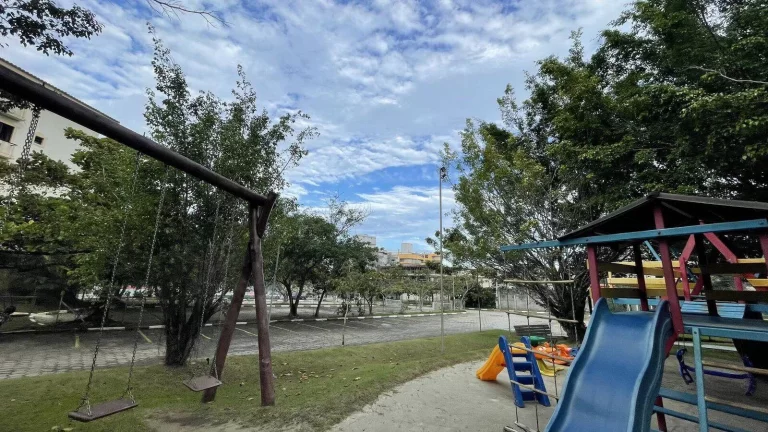 Imagem Apartamento em condomínio completo na Praia das Toninhas
